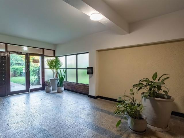 1 Bedroom Apartment / Flat For Sale in Glenwood