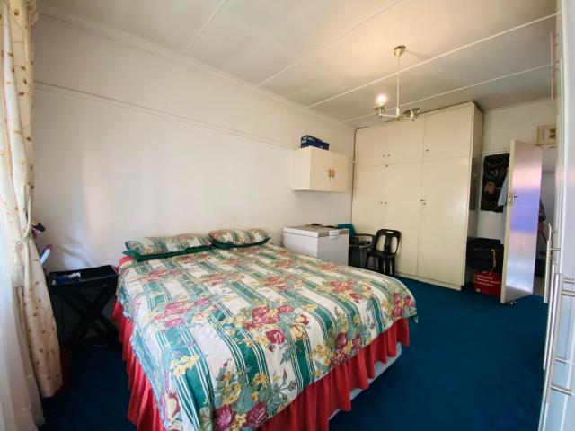 1 Bedroom Apartment / Flat For Sale in Glenwood