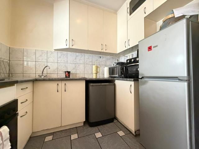 1 Bedroom Apartment / Flat For Sale in Glenwood