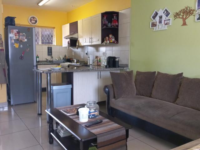 1 Bedroom Apartment / Flat For Sale in Glenwood