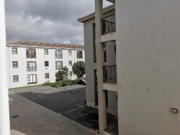 1 Bedroom Apartment / Flat For Sale in Grassy Park