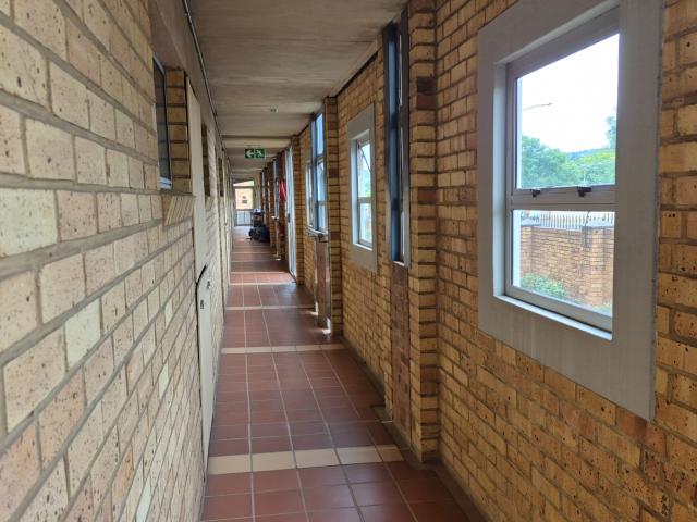 1 Bedroom Apartment / Flat For Sale in Groenkloof