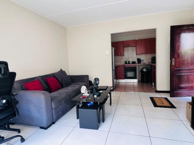1 Bedroom Apartment / Flat For Sale in Dainfern