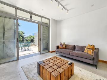 Apartment for sale in Cape Town - Parking