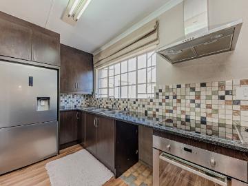 1 Bedroom Apartment / Flat For Sale in Edenburg