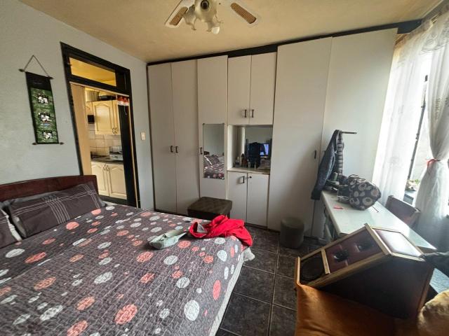 1 Bedroom Apartment / Flat For Sale in Eldorado Park