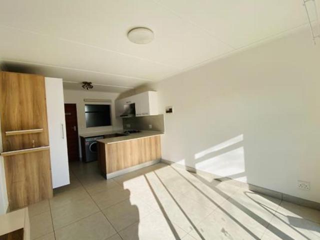 1 Bedroom Apartment / Flat For Sale in Founders Hill