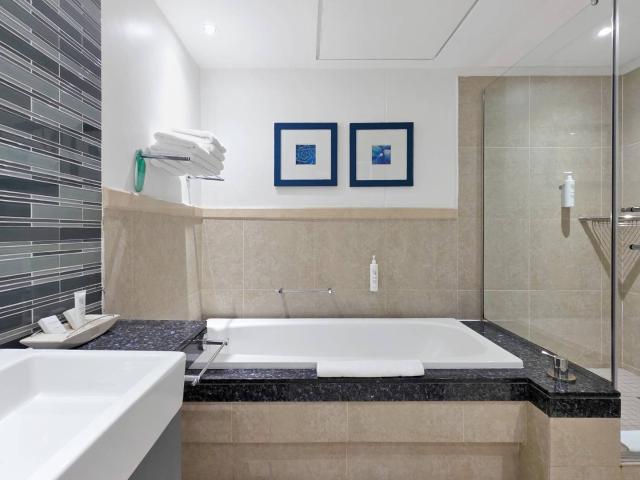 1 Bedroom Apartment / Flat For Sale in Foreshore
