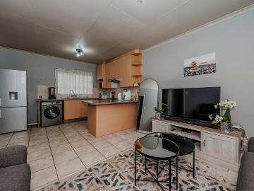 Silverfields Park, Mogale City Local Municipality, West Rand District Municipality, Gauteng, South Africa