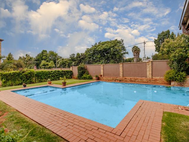1 Bedroom Apartment / Flat For Sale in Horison