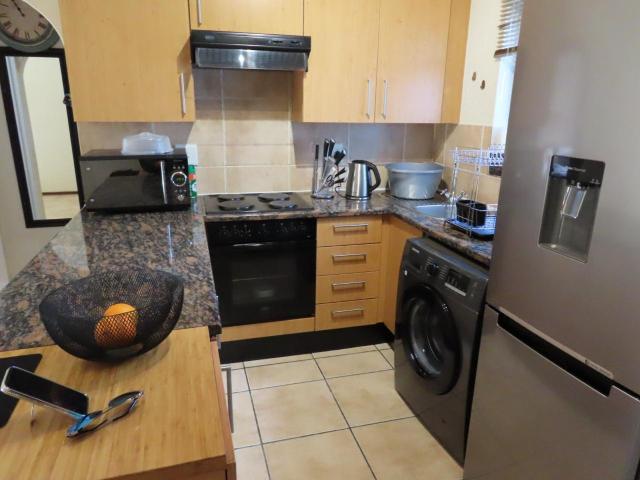 1 Bedroom Apartment / Flat For Sale in Lonehill
