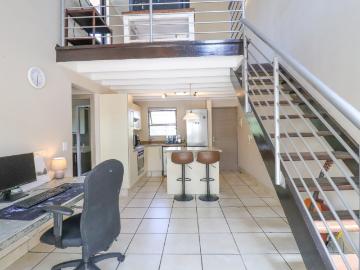 1 Bedroom Apartment / Flat For Sale in Lonehill