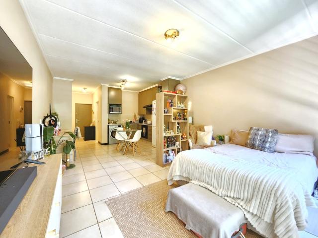 1 Bedroom Apartment / Flat For Sale in Lonehill