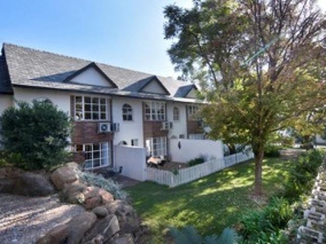 1 Bedroom Apartment / Flat For Sale in Lonehill