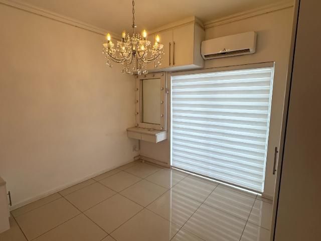 1 Bedroom Apartment / Flat For Sale in La Lucia Ridge