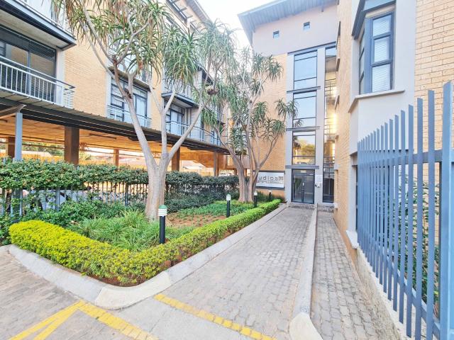1 Bedroom Apartment / Flat For Sale in Lynnwood