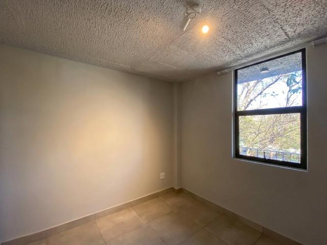 1 Bedroom Apartment / Flat For Sale in Lynnwood Ridge