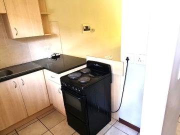 1 Bedroom Apartment / Flat For Sale in Montana
