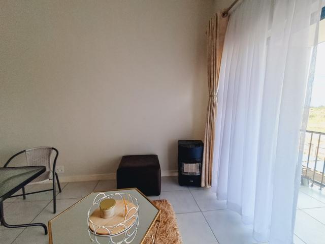 1 Bedroom Apartment / Flat For Sale in Mooikloof Manor