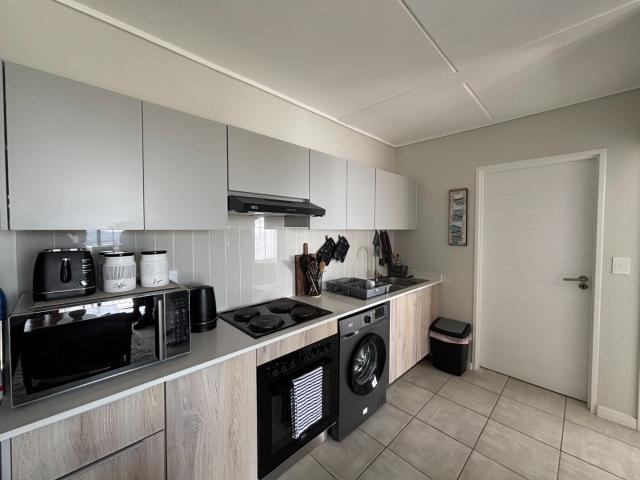 1 Bedroom Apartment / Flat For Sale in Mooikloof