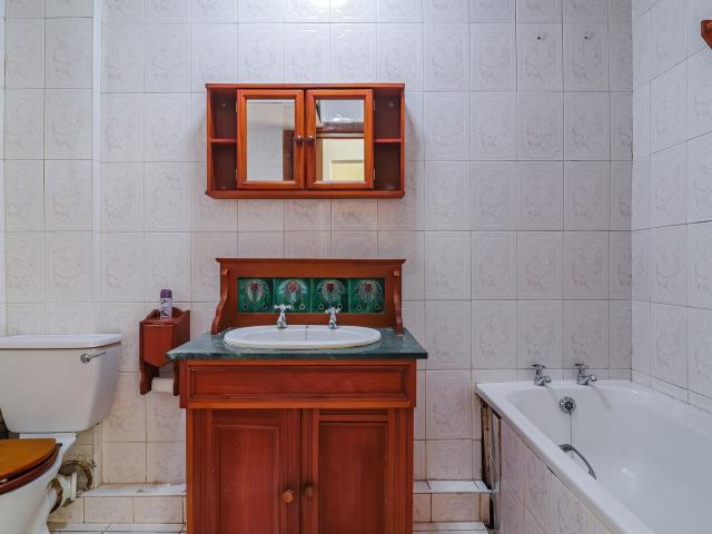 1 Bedroom Apartment / Flat For Sale in Morningside