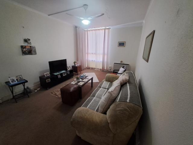 1 Bedroom Apartment / Flat For Sale in North Beach