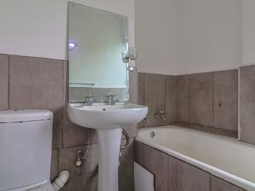 1 Bedroom Apartment / Flat For Sale in Sophiatown