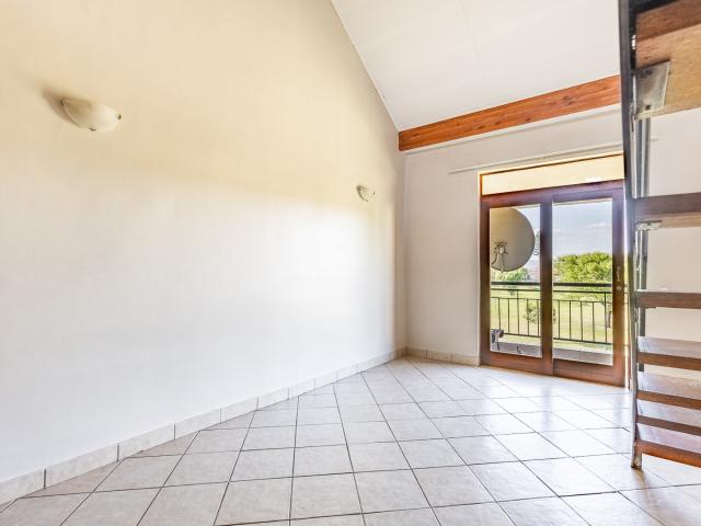 1 Bedroom Apartment / Flat For Sale in Savannah Country Estate