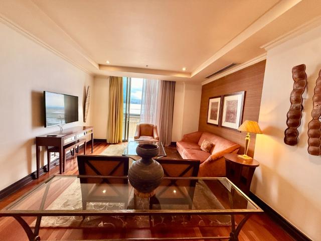 1 Bedroom Apartment / Flat For Sale in Sandton Central