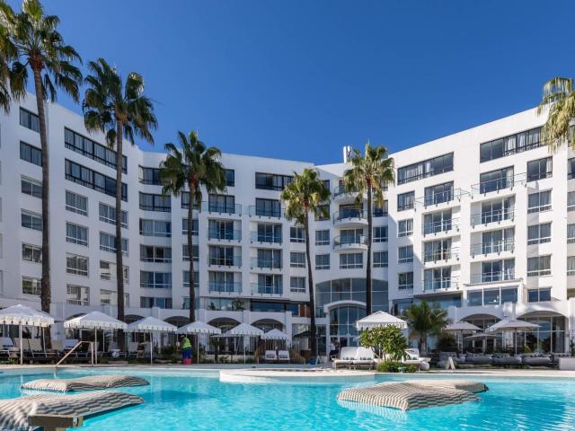 1 Bedroom Apartment / Flat For Sale in Sea Point