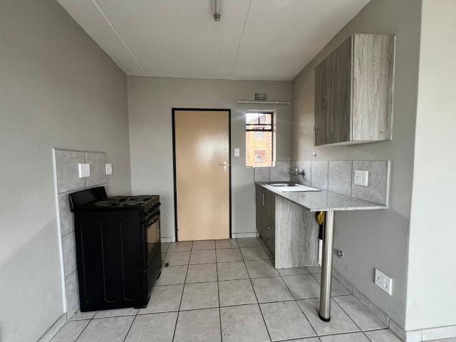 1 Bedroom Apartment / Flat For Sale in Sky City