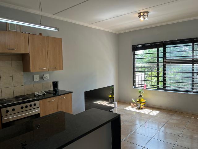 1 Bedroom Apartment / Flat For Sale in Sunninghill