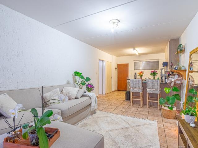 1 Bedroom Apartment / Flat For Sale in Sunninghill