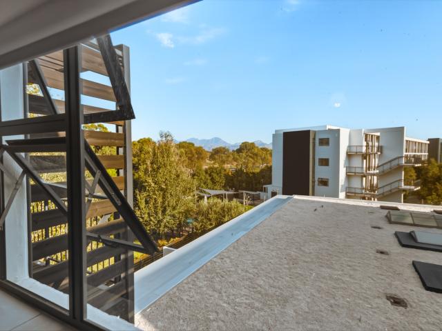 1 Bedroom Apartment / Flat For Sale in Paardevlei