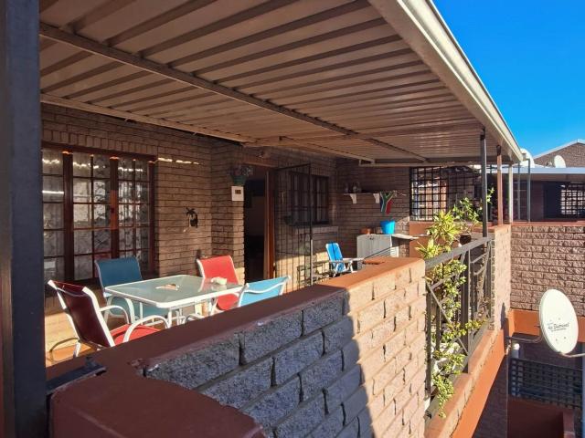 1 Bedroom Apartment / Flat For Sale in Pietermaritzburg Central