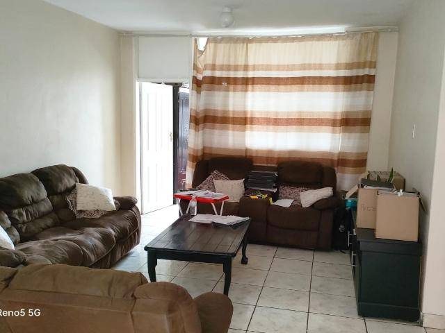 1 Bedroom Apartment / Flat For Sale in Pretoria West