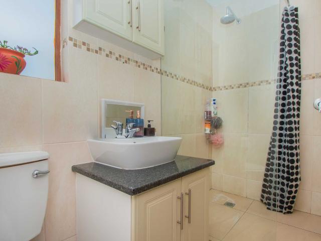 1 Bedroom Apartment / Flat For Sale in Randpark Ridge
