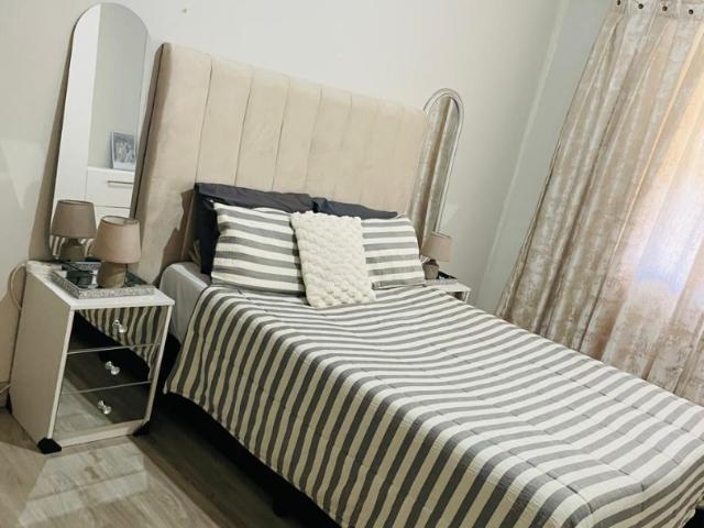 1 Bedroom Apartment / Flat For Sale in Richmond Hill