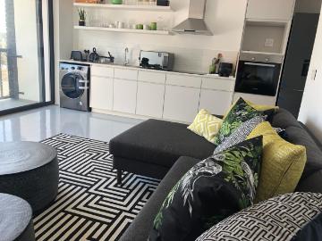 1 Bedroom Apartment / Flat For Sale in Woodstock