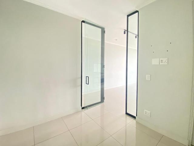 1 Bedroom Apartment / Flat For Sale in Waterfall