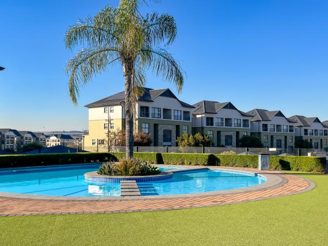 1 Bedroom Apartment / Flat For Sale in Waterfall