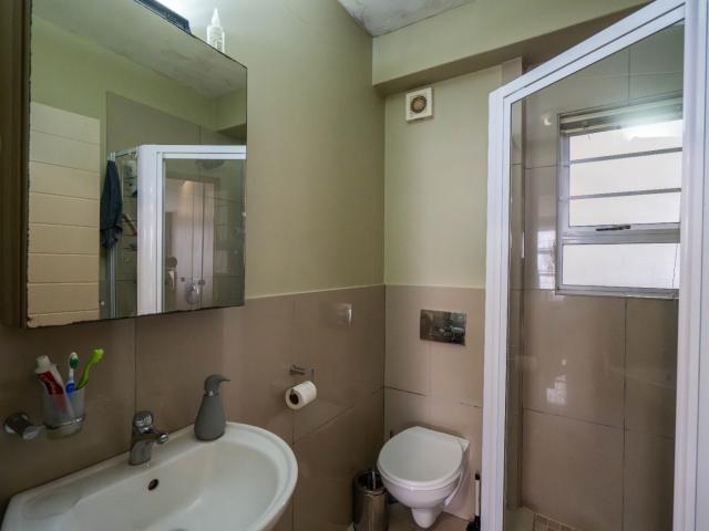 1 Bedroom Apartment / Flat For Sale in West Hill