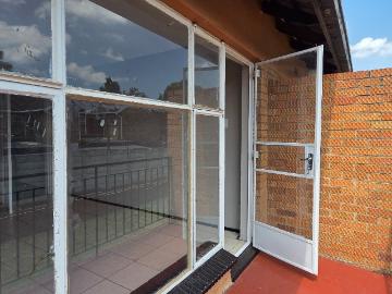 1 Bedroom Apartment / Flat For Sale in Windsor East