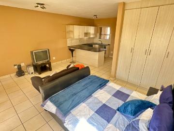 1 Bedroom Apartment / Flat For Sale in Towerby