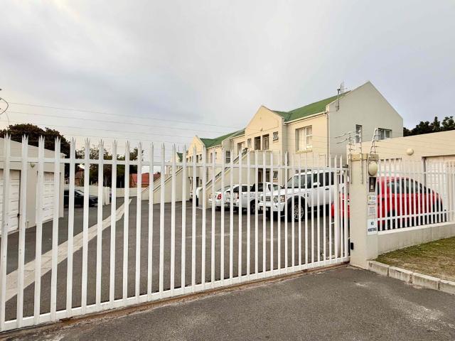 1 Bedroom Apartment / Flat For Sale in Table View