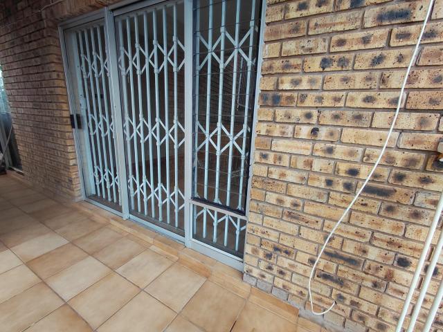 1 Bedroom Apartment / Flat For Sale in Thabazimbi