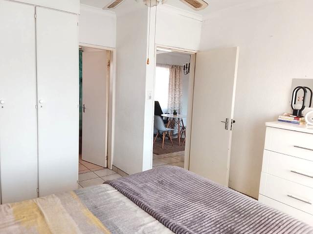 1 Bedroom Apartment / Flat For Sale in Three Rivers Proper