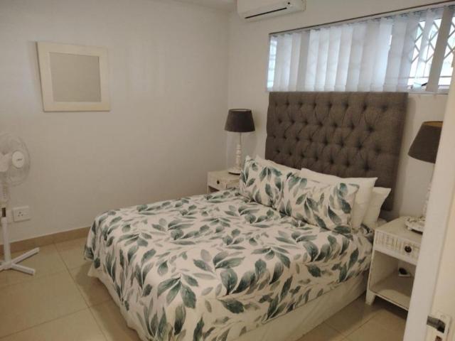 1 Bedroom Apartment / Flat For Sale in Umhlanga Ridge