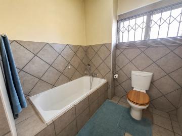 1 Bedroom Apartment / Flat For Sale in Vanderbijlpark SE 4