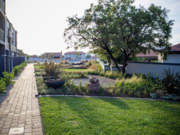 1 Bedroom Apartment / Flat For Sale in Xanadu Nature Estate